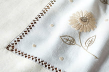 Σετ 13τμχ Τραπεζομάντηλο & Πετσέτες φαγητού Αιγαίον με Κέντημα 180X270 Gerbera